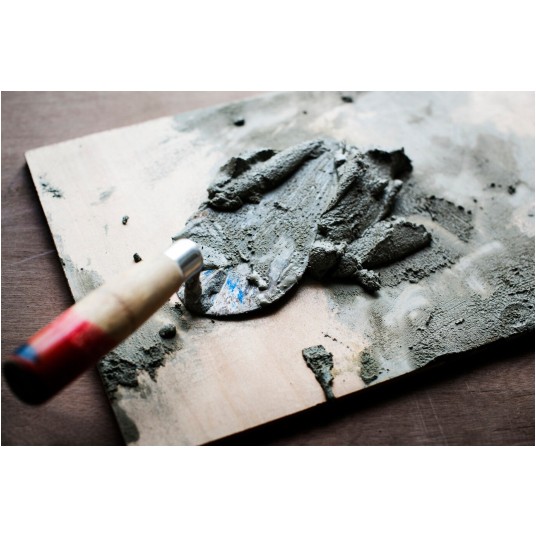 KIELNIA TRÓJKĄTNA MURARSKA 6