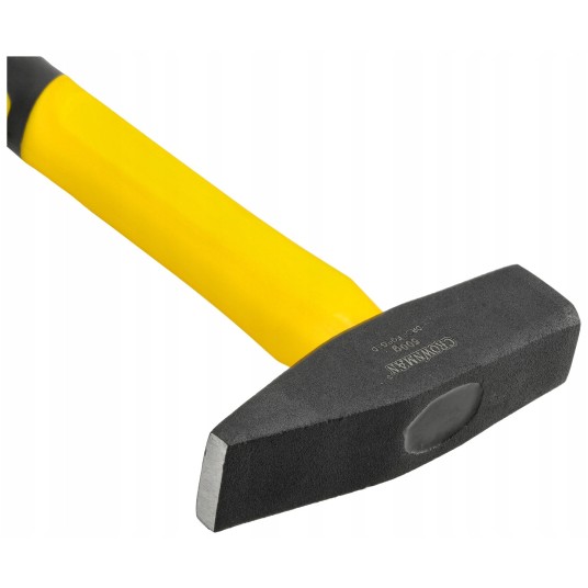 MŁOTEK ŚLUSARSKI Z PLASTIKOWYM TRZONKIEM