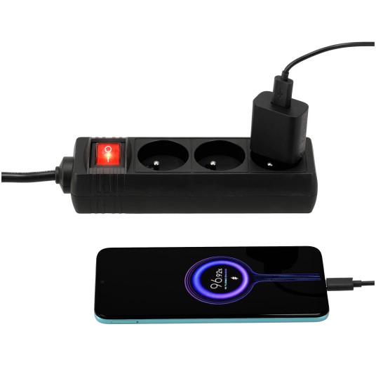 Przedłużacz 3 gniazda 5m z wlacznikim CZARNY